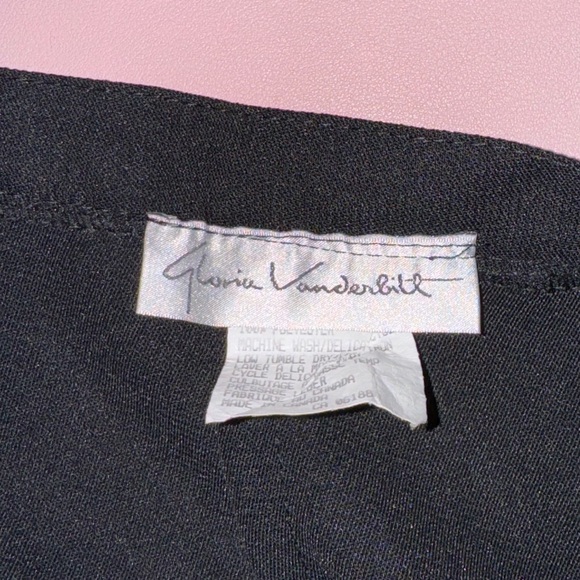 Long skirt - Picture 3 of 3